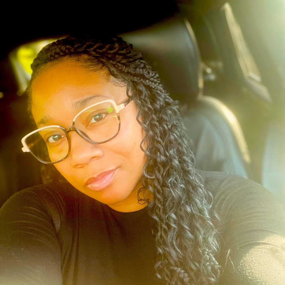 Meet your Posher, Aprea